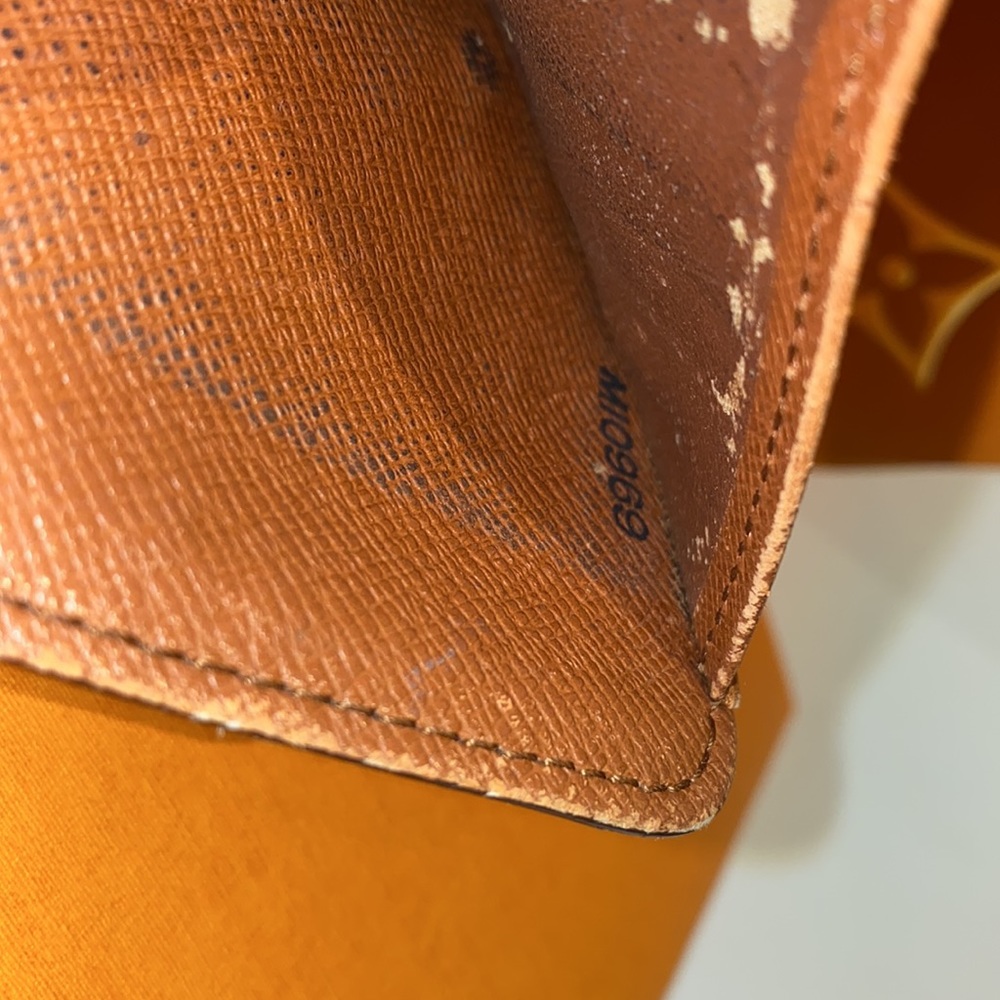 Auth Louis Vuitton Paris monogram compact zip bifold wallet leather interior - Picture 14 of 14